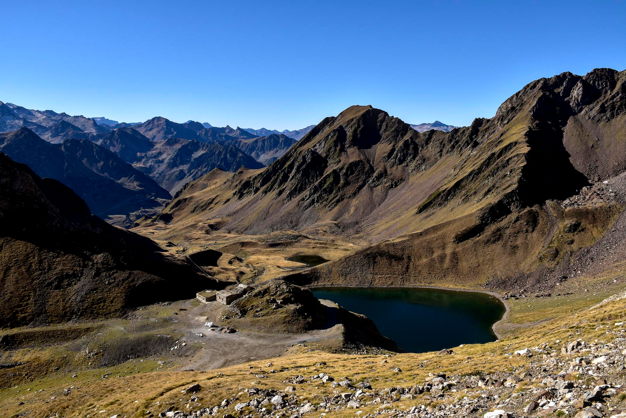 photo montagnes, lac d'Oncet, Pic du Midi de Bigorre, Pyrénées, Julien Franck